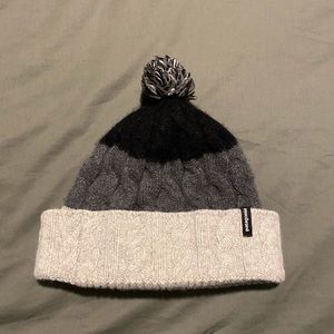 Patagonia Women’s Pom Beanie